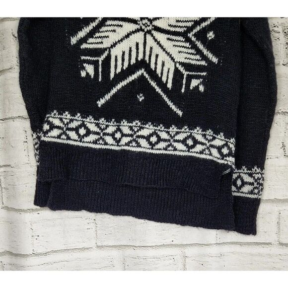 Abercrombie & Fitch Women's Knitted Sweater Black Snowflake Size Large Fuzzy - Picture 4 of 7